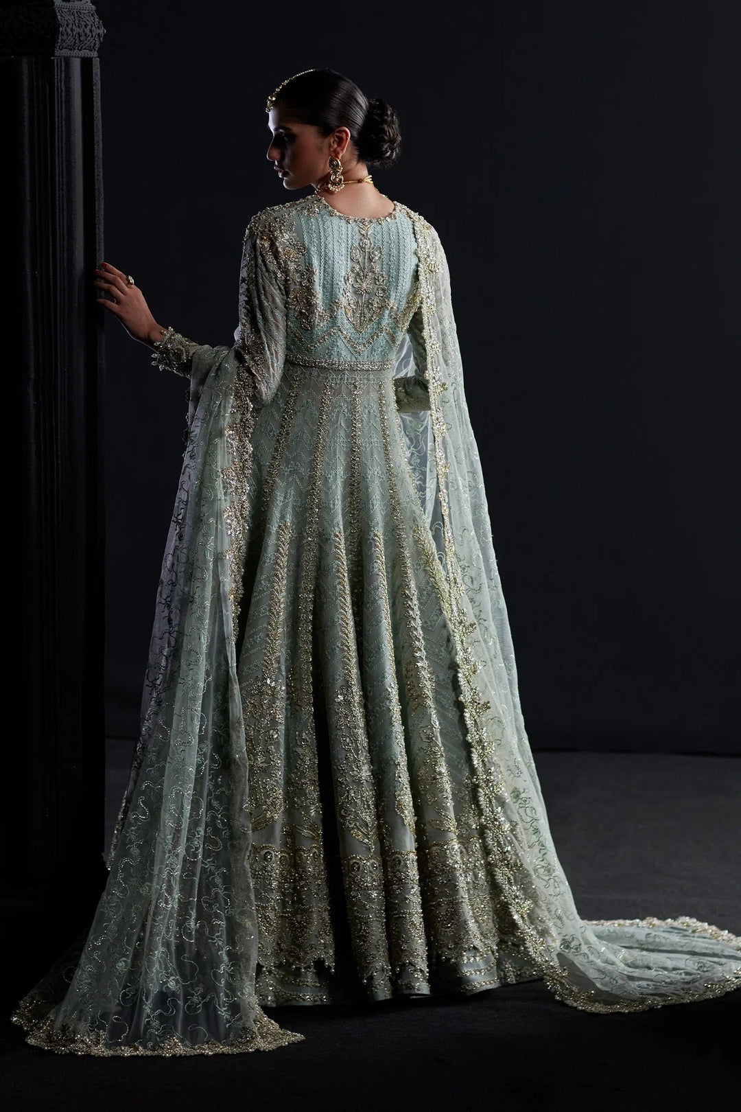 Pakistani Bridal Dress in Open Pishwas Lehenga Style Online