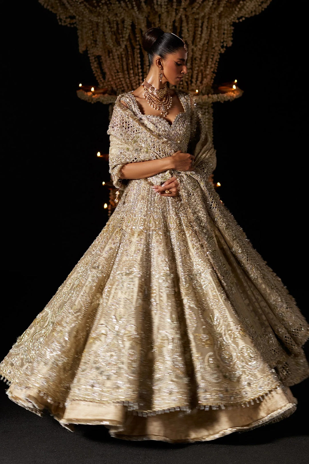 Pakistani Bridal Dress in Pishwas and Dupatta Style Online