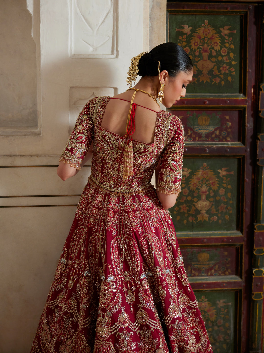 Pakistani Bridal Dress in Pishwas and Lehenga Style Online