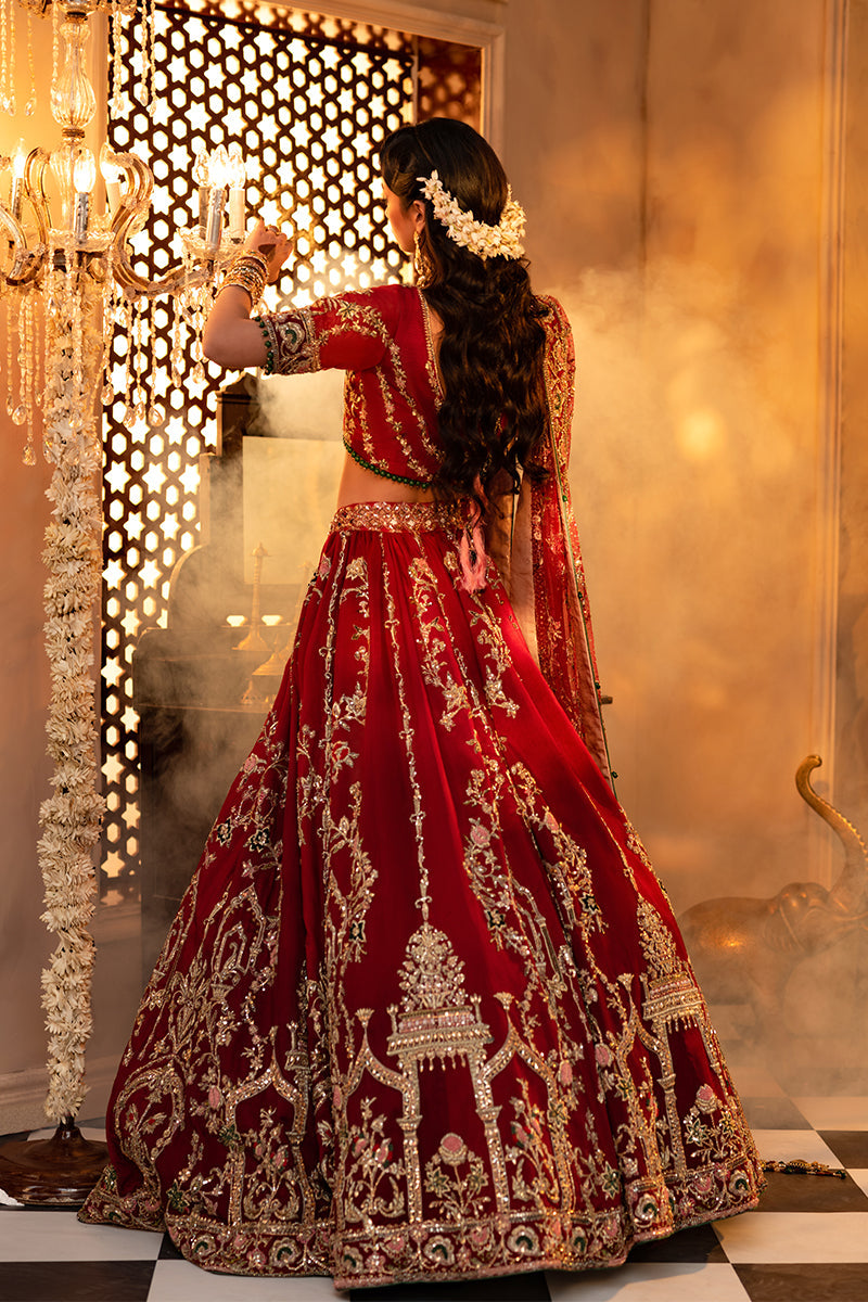 Pakistani Bridal Dress in Royal Choli and Lehenga Style Online