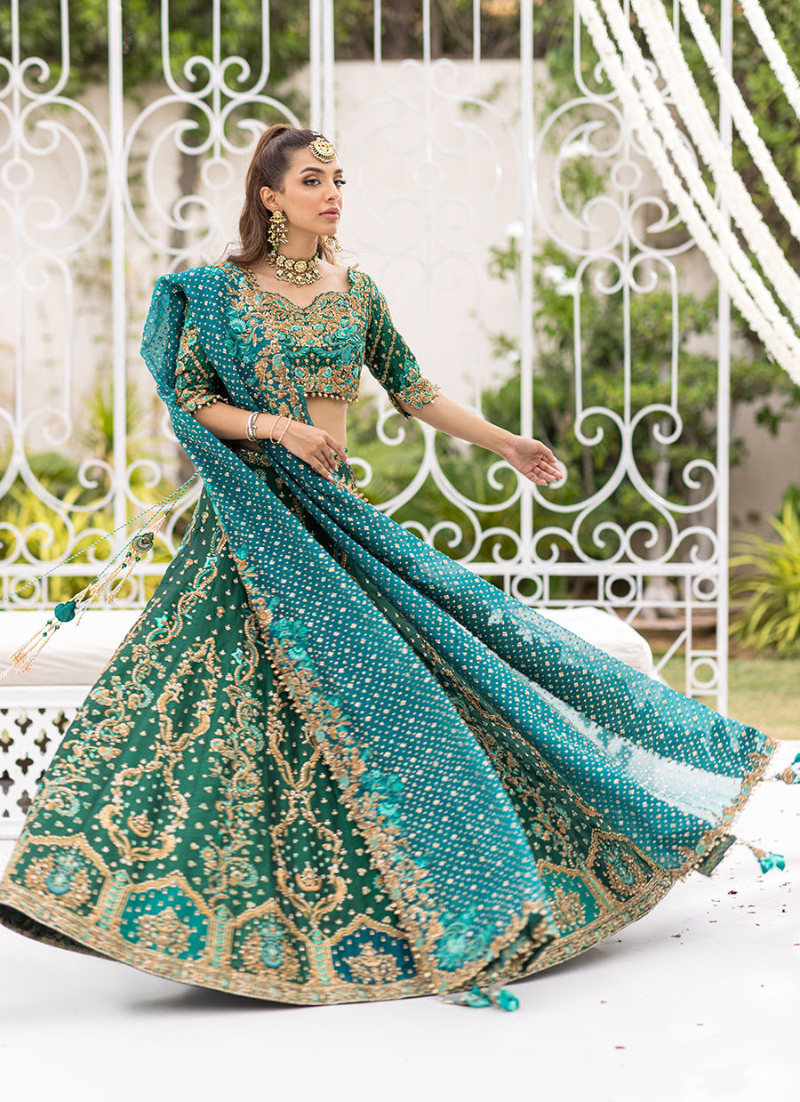Emerald Pakistani Bridal Lehenga Choli | Luxurious Bridal Wear