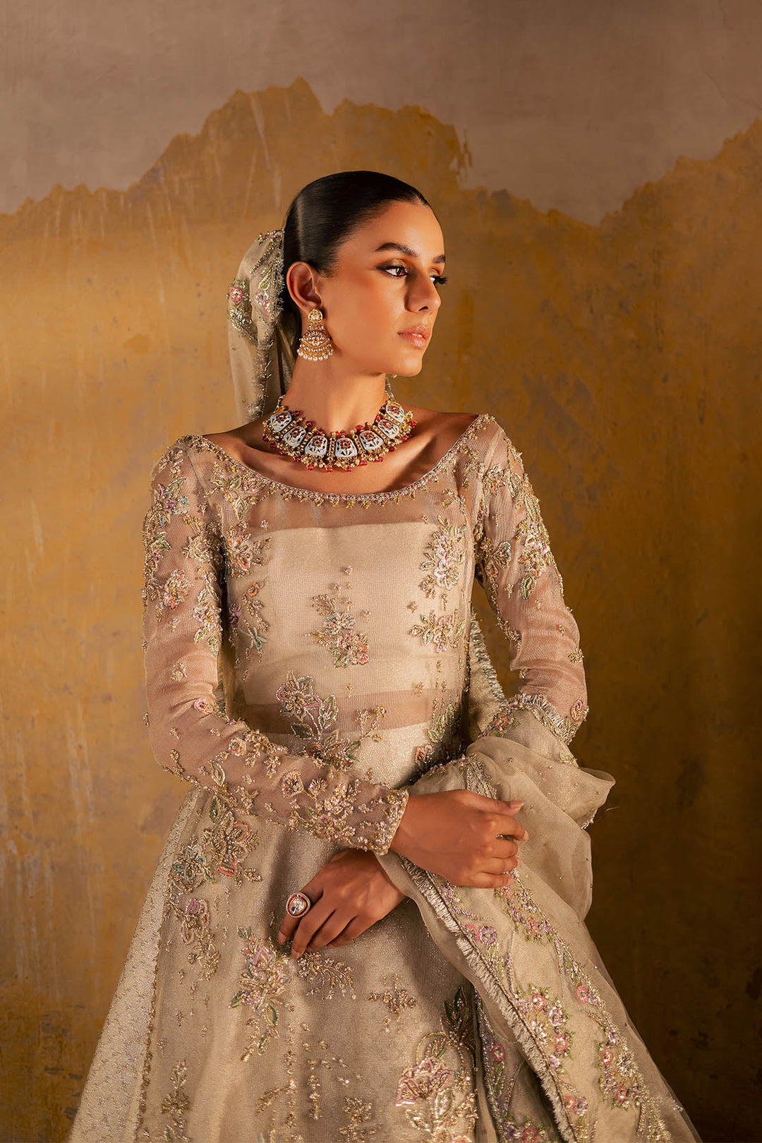 Pakistani Bridal Outfit in Lehenga and Kameez Style Online