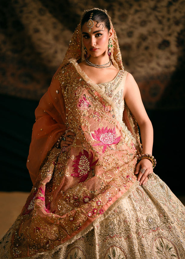Pakistani Bridal Wear in Pishwas and Dupatta Style