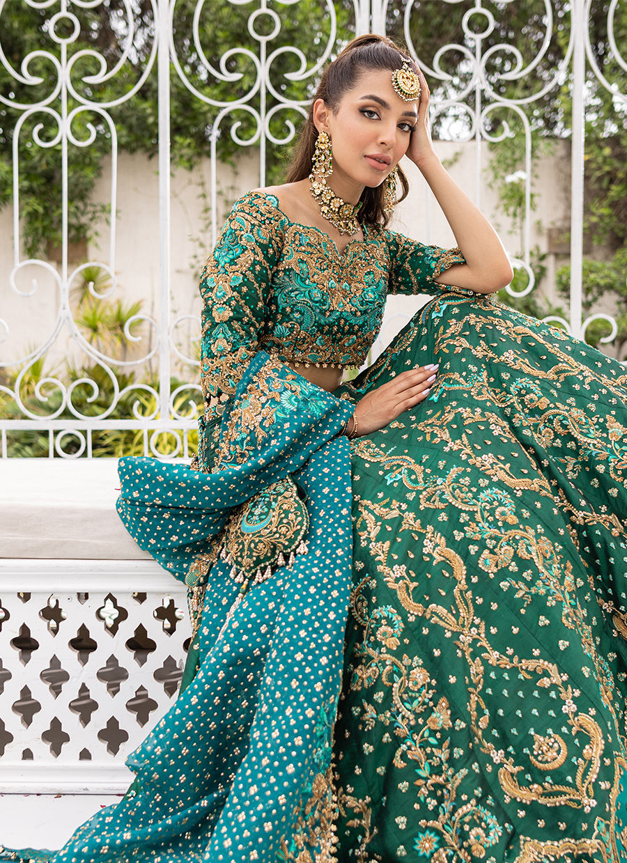 Emerald Pakistani Bridal Lehenga Choli | Luxurious Bridal Wear