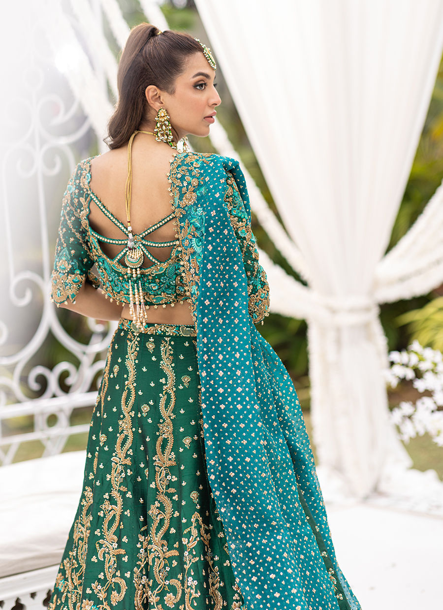Emerald Pakistani Bridal Lehenga Choli | Luxurious Bridal Wear
