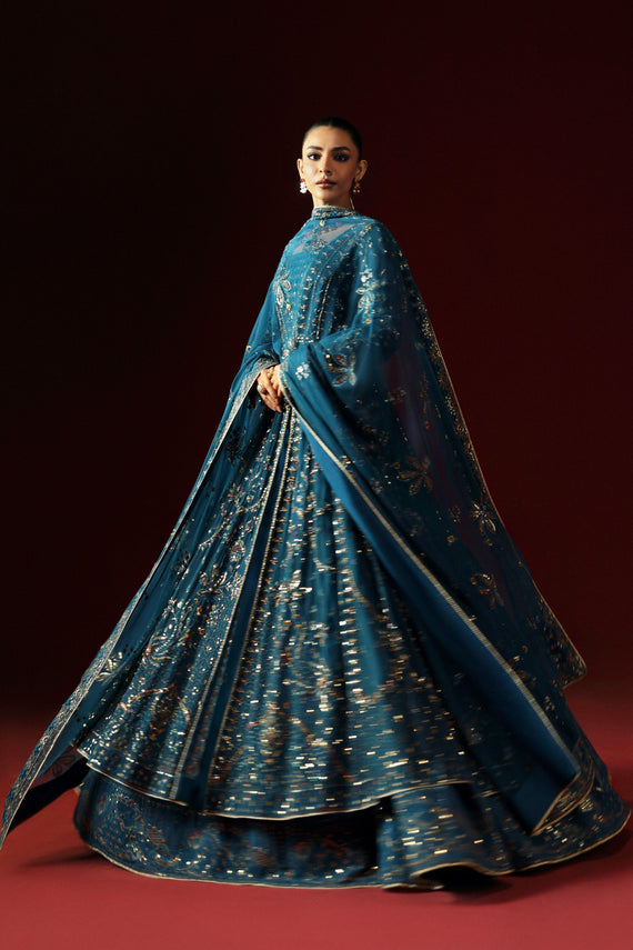 Pakistani Wedding Dress in Elegant Maxi Dupatta Style Online