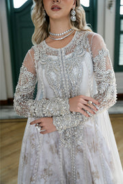 Pakistani Wedding Dress in Pishwas and Lehenga Style Online