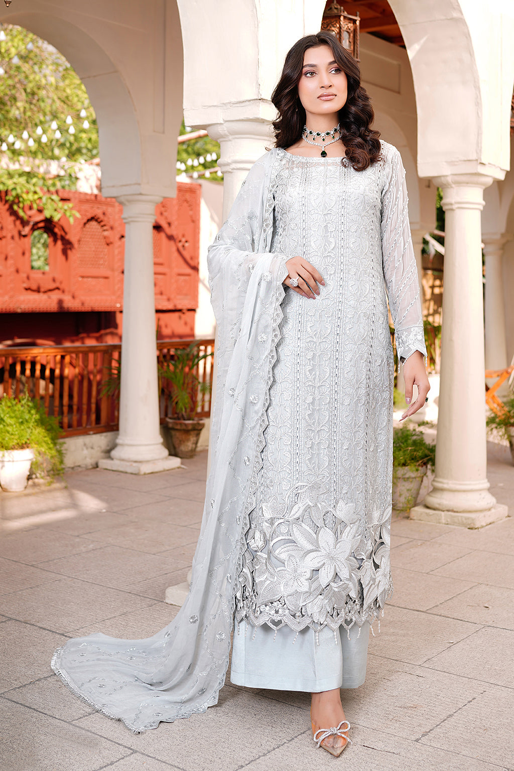 Pearl Shade Embroidered Floral Designed Pakistani Salwar Kameez Suit
