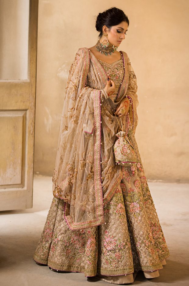 Pishwas Frock Style Pakistani Bridal Dress for Wedding Online