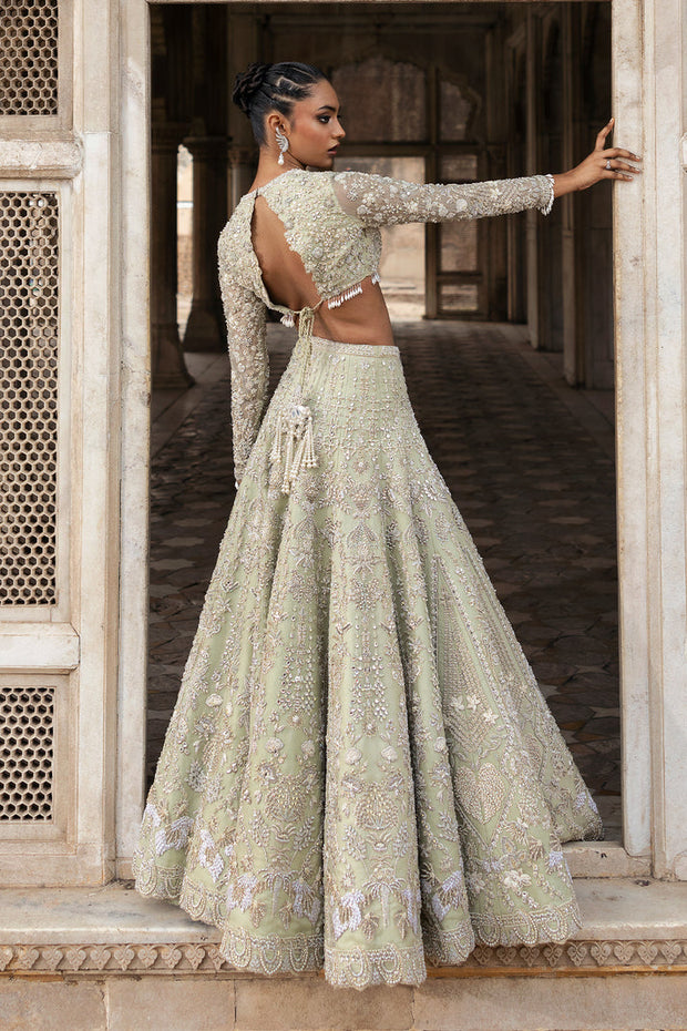 pistachio green wedding dress Andaaz Fashion Women's Indian Pistachio Green Georgette Sequins Embroidered Lehenga