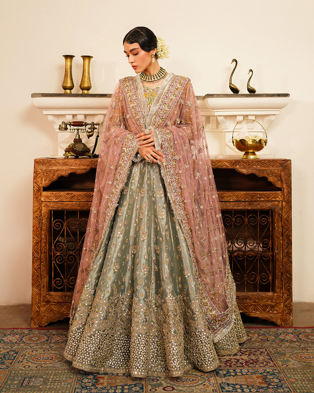 Luxury Pakistani Bridal Lehenga and Choli Dress for Weddings