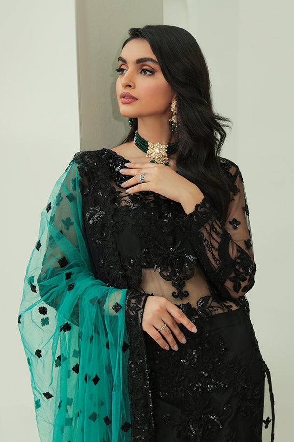 Premium Embroidered Pakistani Salwar Kameez in Black Color