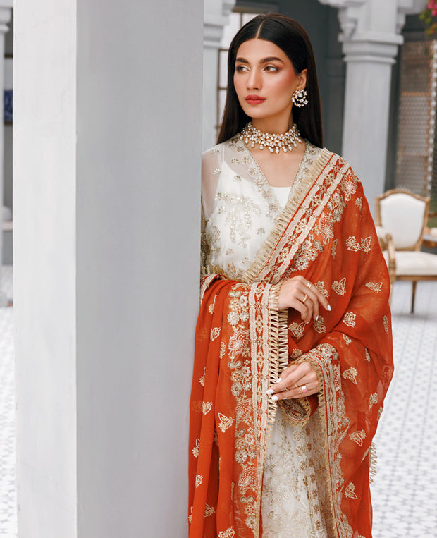 Off White Pakistani Salwar Kameez Dupatta For Party Wear