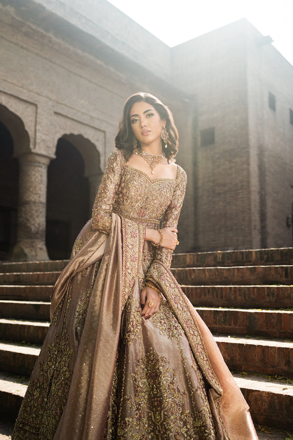 Stunning Pakistani Bridal Dress with Rose Gold Dupatta – Nameera by Farooq