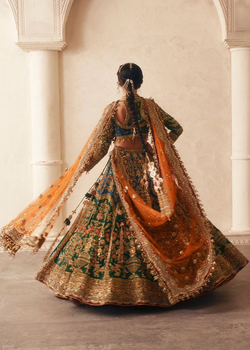 Premium Pakistani Bridal Dress in Choli Lehenga Style for Mehndi