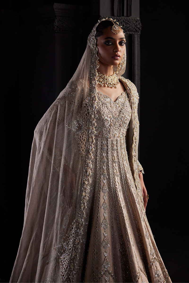 Premium Pakistani Bridal Dress in Traditional Pishwas Style
