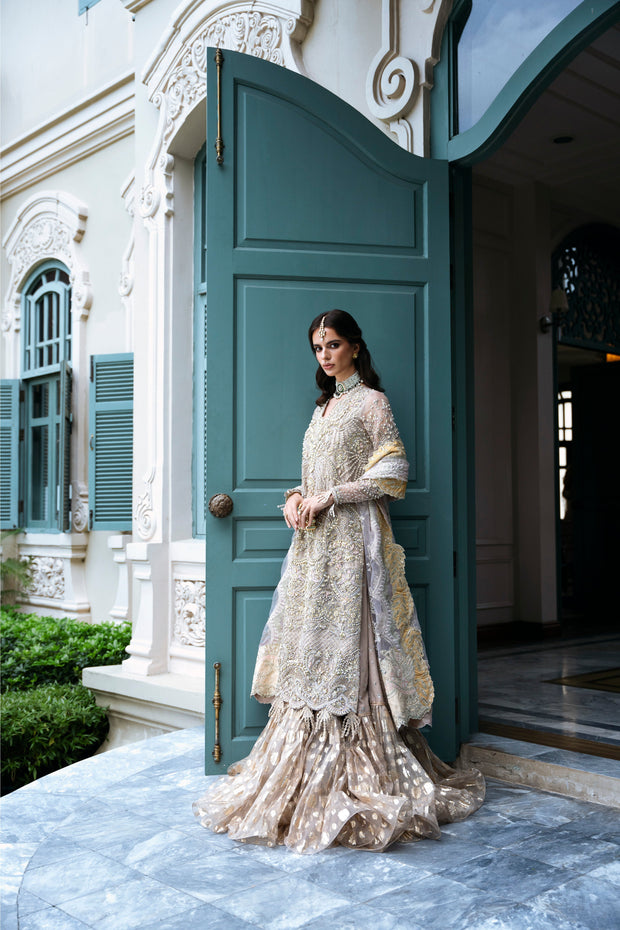 Premium Pakistani Wedding Dress in Royal Lehenga Kameez Style