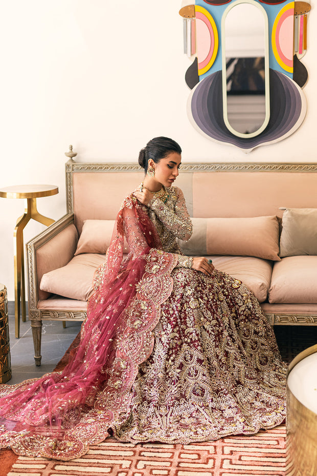 Elegant Reena Pakistani Bridal Outfit for Your Big Day