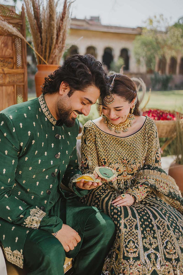 Royal Green Lehenga Choli Pakistani Bridal Dress for Mehndi