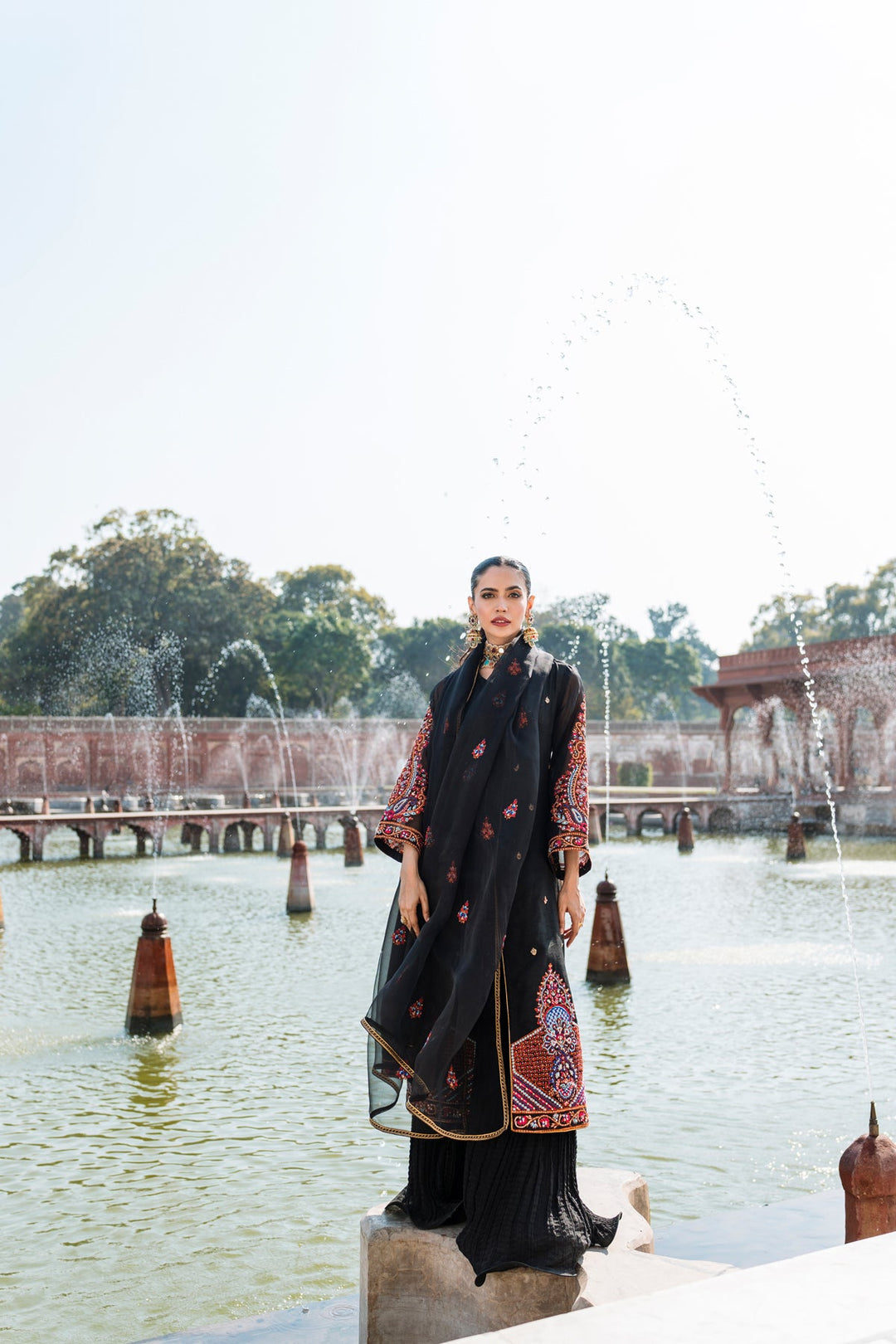 Royal Kameez Trouser Pakistani Black Dress for Wedding Online