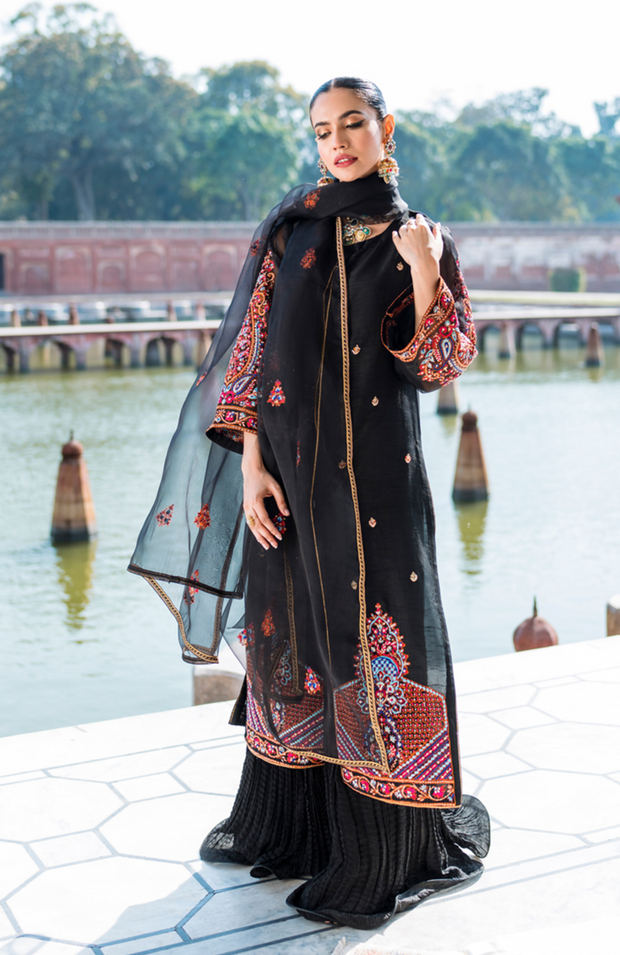 Royal Kameez Trouser Pakistani Black Dress for Wedding
