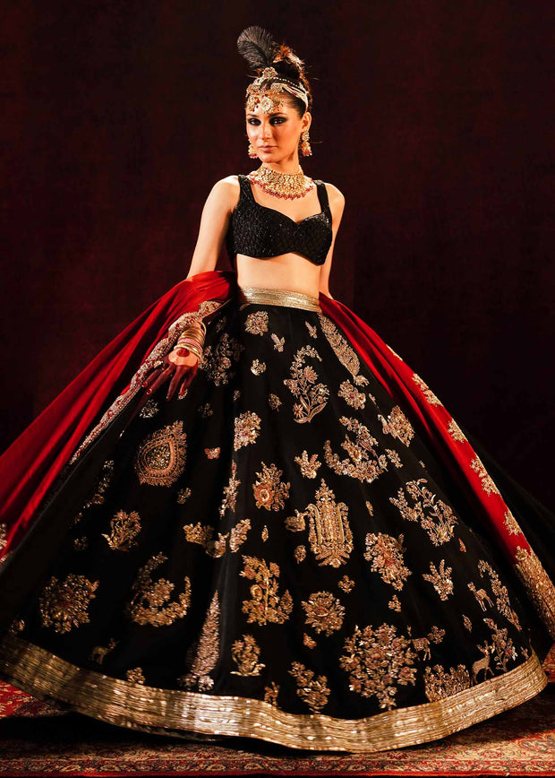 Royal Traditional Lehenga Choli Dupatta Bridal Wedding Dress