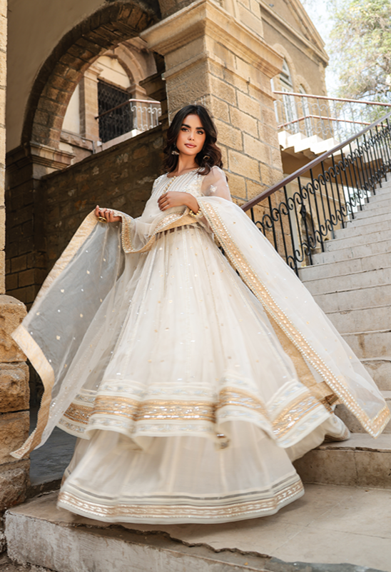 Royal Lehenga Frock and Dupatta Pakistani Wedding Dress – Nameera