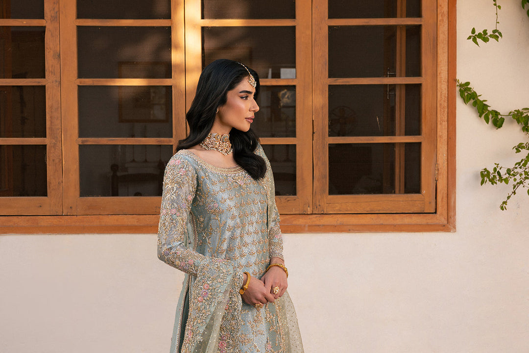 Royal Pakistani Bridal Dress in Farshi Lehenga Kameez Style