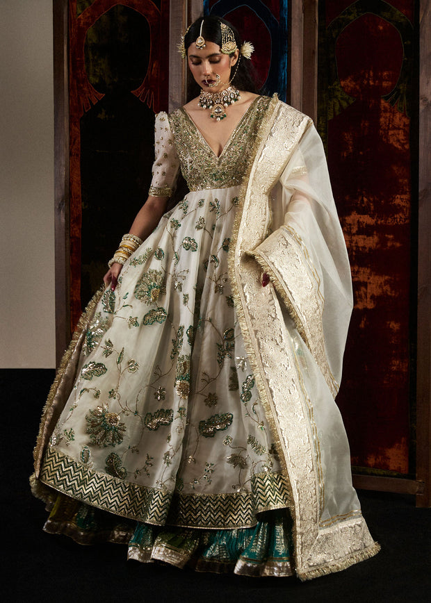 Royal Pakistani Bridal Dress in Ivory Pishwas Lehenga Style