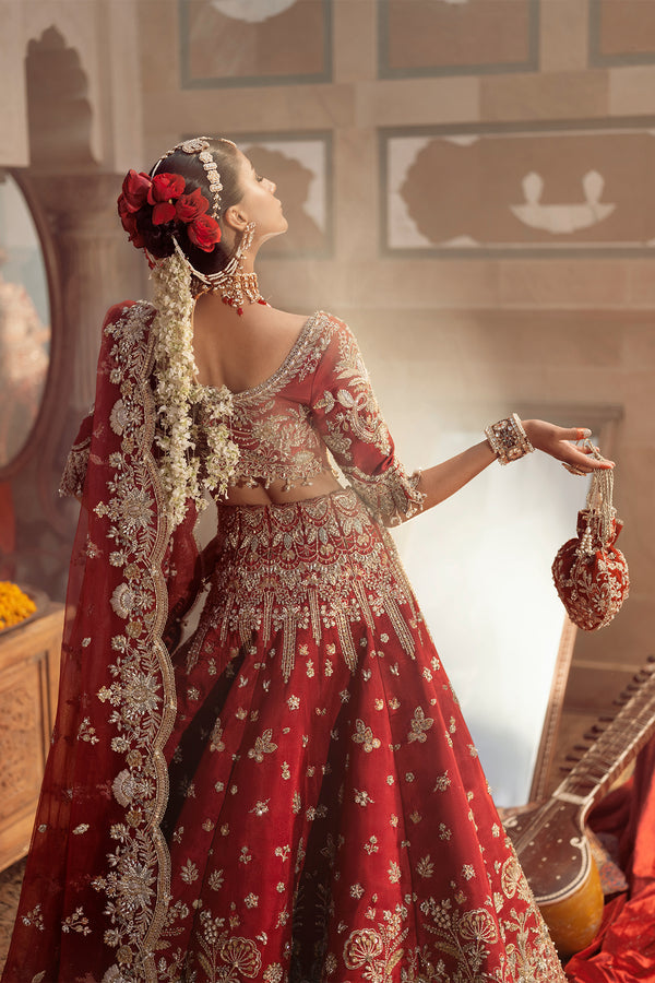 Royal Pakistani Bridal Dress in Red Lehenga Dupatta Style