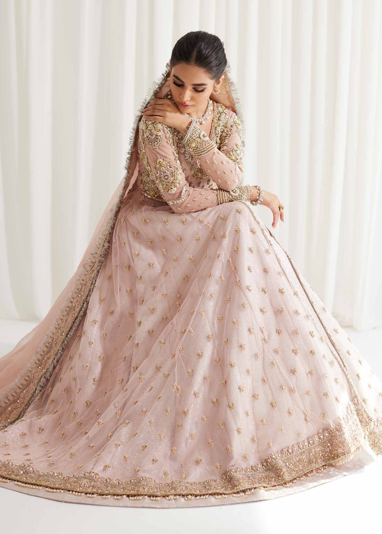 pyazi colour bridal lehenga
