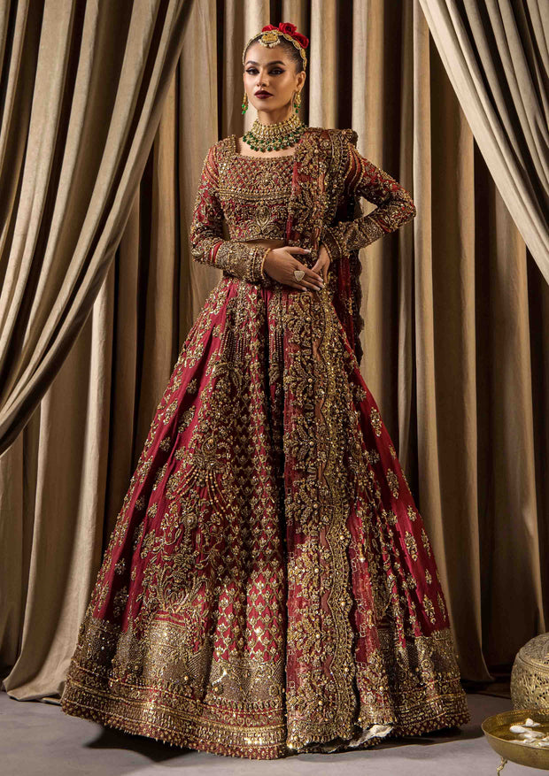 Royal Pakistani Bridal Outfit in Wedding Lehenga Choli Style