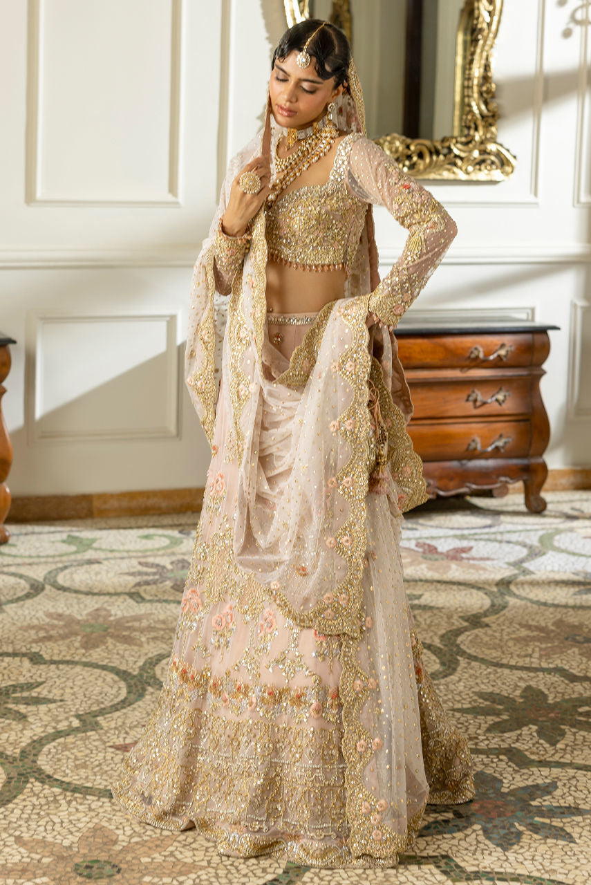 Royal Pakistani Bridal Dress in Choli Lehenga Dupatta Style