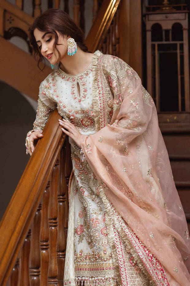 Embroidered Organza Pakistani Bridal Outfit