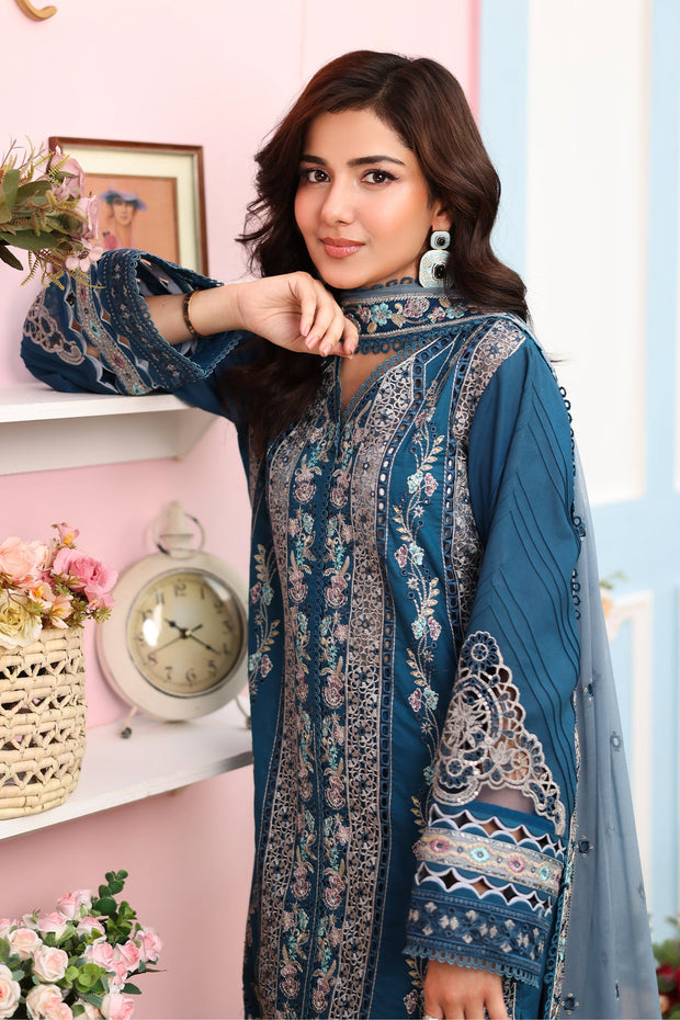 Imrozia Premium Pakistani Dresses Lawn Embroidered Ensemble Turn
