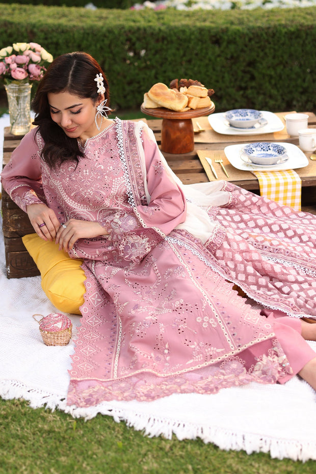 Imrozia Elegant Pakistani Dresses in Soft Lawn Fabric