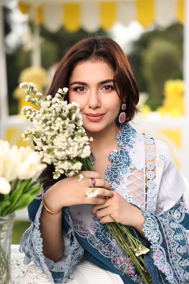Imrozia Premium Pakistani Dresses Lawn Embroidered Ensemble