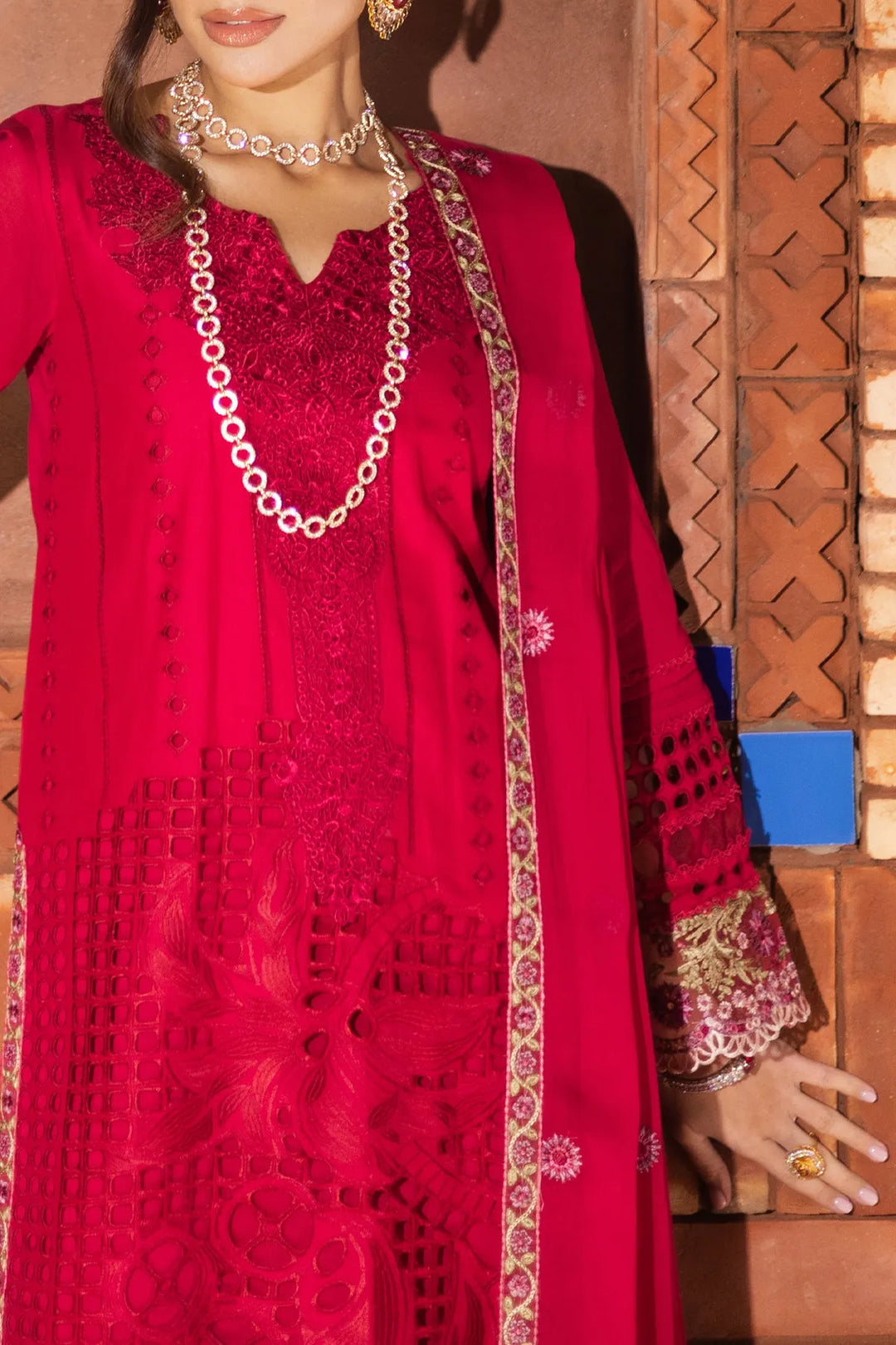 Embroidered Georgette Lehenga With Dupatta Fb18