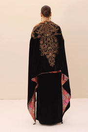 Shop Elegant Black Embroidered Pakistani Salwar Kameez with Heavy Shawl
