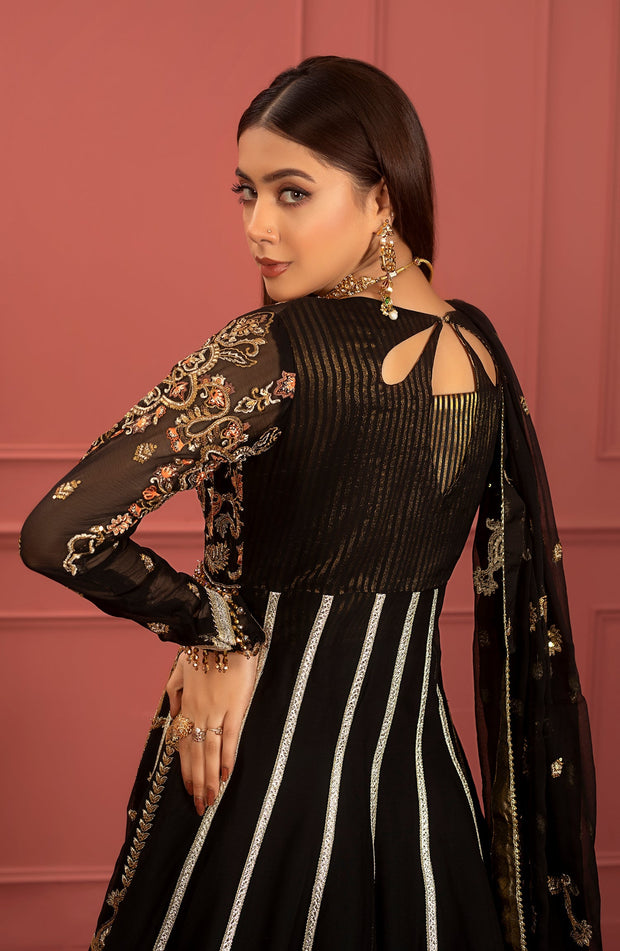 Shop Elegant Embroidered Black Pakistani Pishwas Lehenga Wedding Dress
