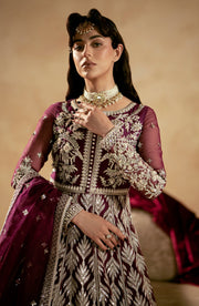 Shop Luxury Magenta Shade Pakistani Wedding Dress in Kalidar Pishwas Style