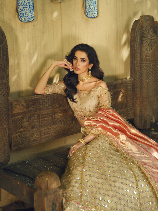 Traditional Gold Lehenga Choli Pakistani Wedding Dress Online