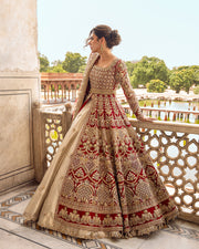 Traditional Pakistani Bridal Dress Embroidered Lehenga Pishwas Style in USA