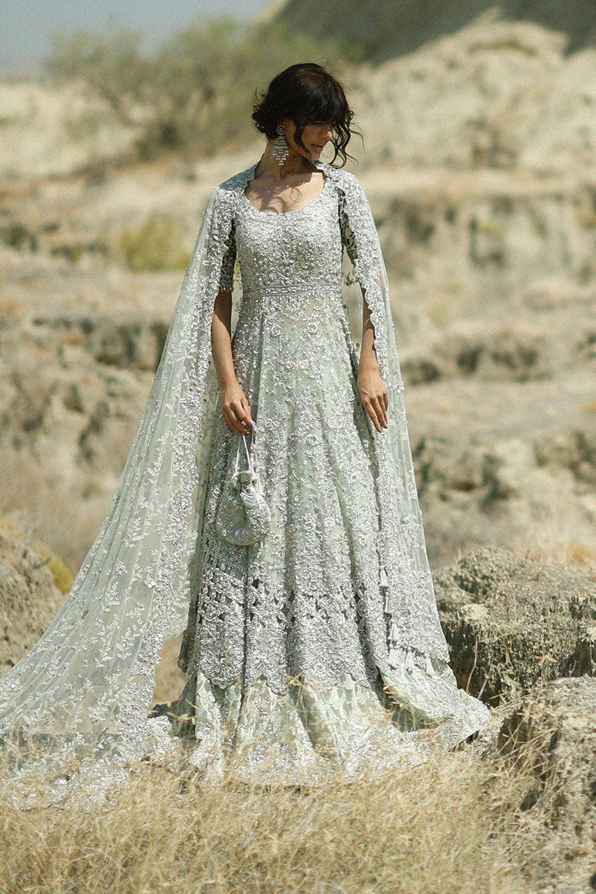 Trendy Pakistani Bridal Dress in Lehenga Pishwas Style