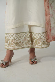 Ethereal Off-White Pakistani Party Dress for Elegance