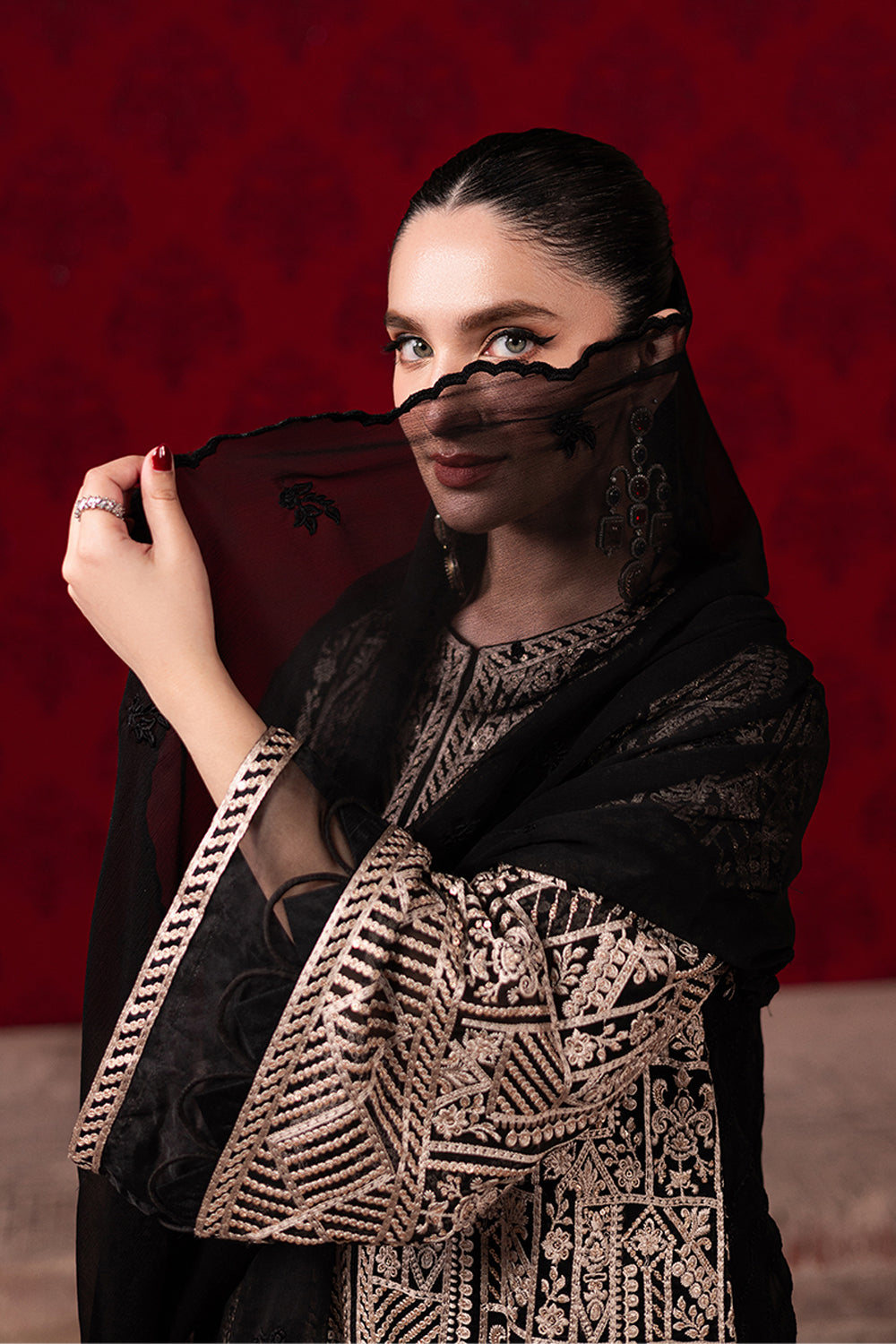 Elegant Black Sequins Embroidered Chiffon Pakistani Party Dress