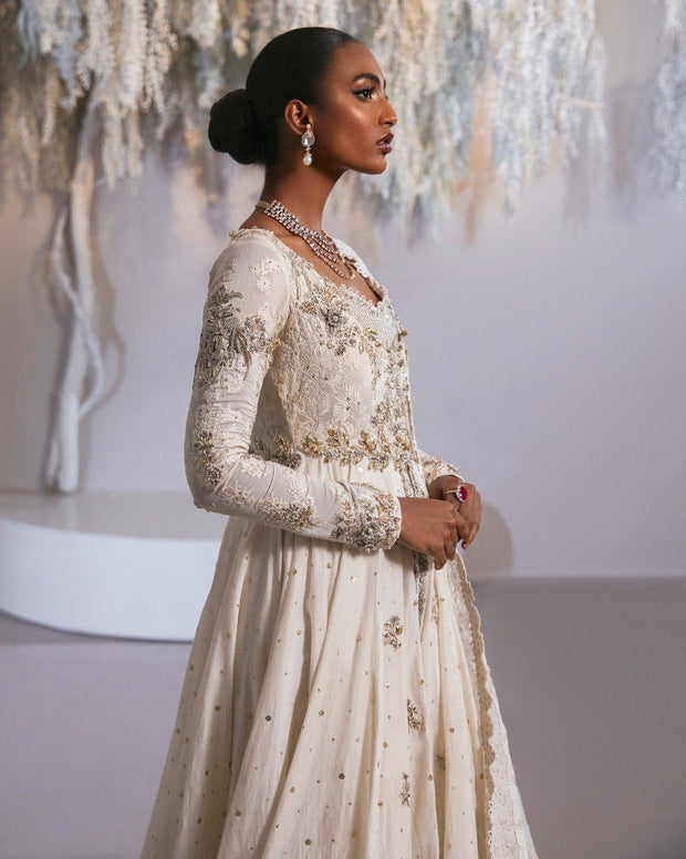 Heavy White Pishwas Frock for Pakistani Wedding Dresses