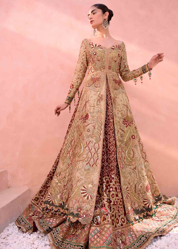 Zainab Chottani Lehenga and Gown Pakistani Bridal Dress Nameera by Farooq Zainab Chottani Lehenga and Gown Pakistani Bridal Dress Nameera by Farooq