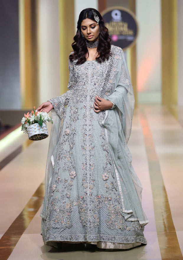 Elegant Pure Net Pakistani Bridal Dress for Your Special Day