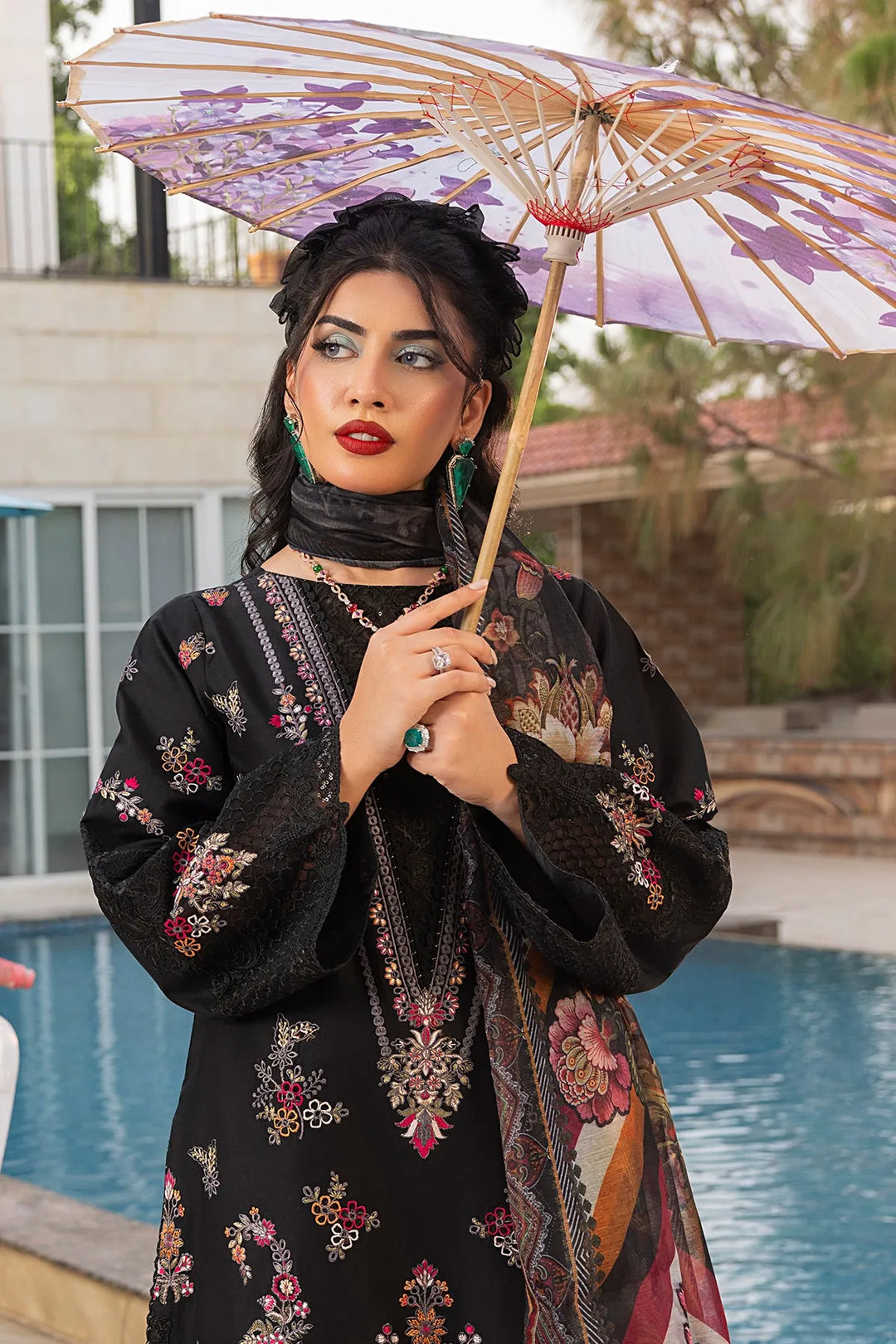 Embroidered Embroidery Net Ensemble